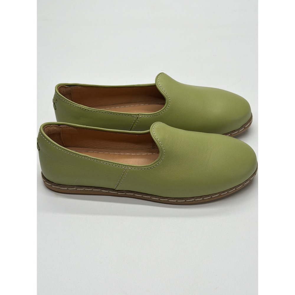 Charix Artisan Leather Loafers Lime Green Womens Slip On Flats Size 39 - Picture 7 of 12
